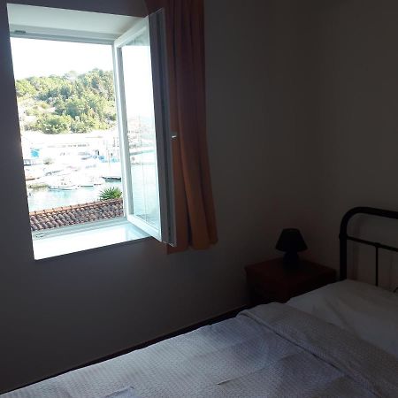 Guest House Provista Veli Iž 외부 사진